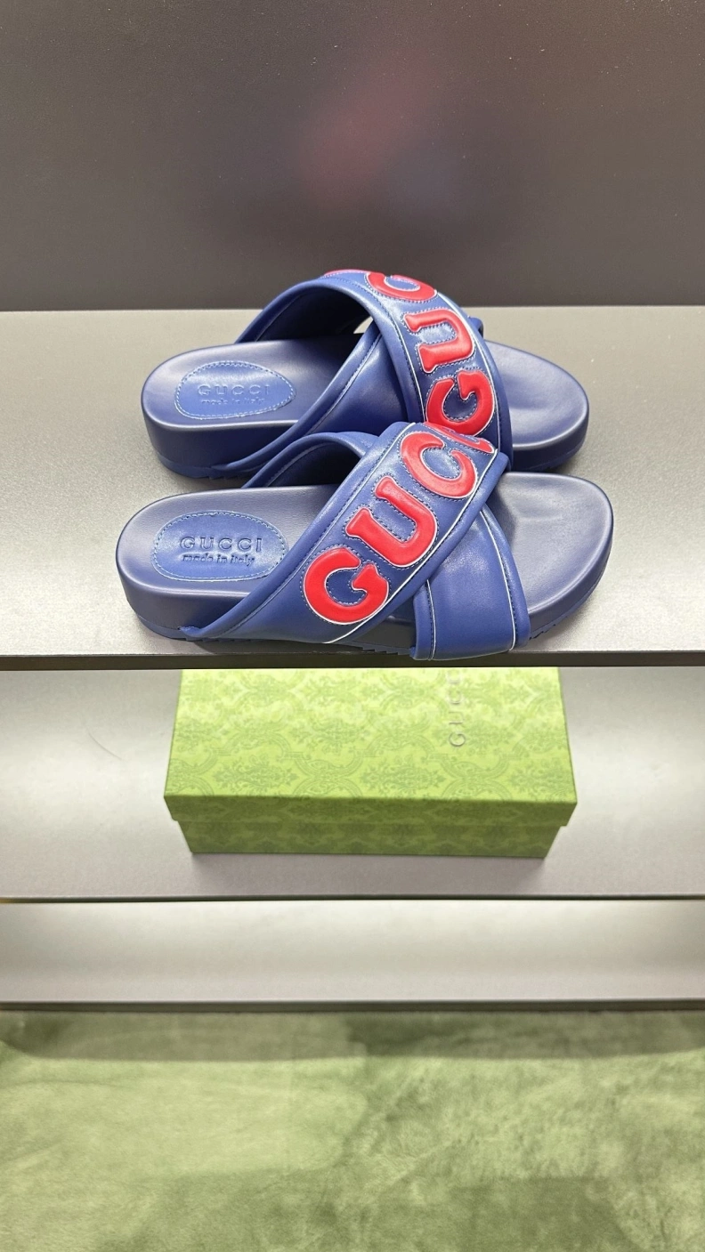 WellDesigned Gxccx Slippers 156221