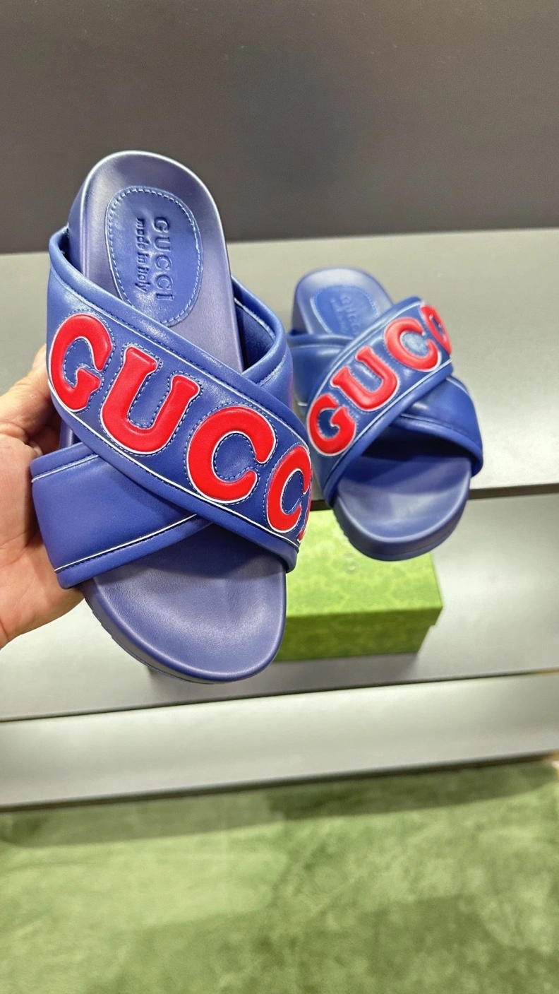 WellDesigned Gxccx Slippers 156221