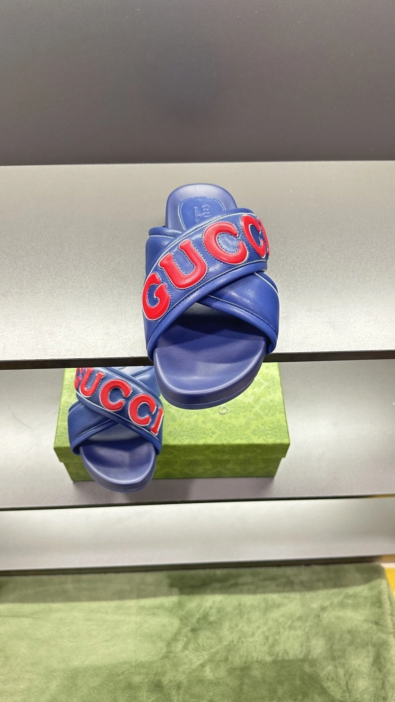 WellDesigned Gxccx Slippers 156221