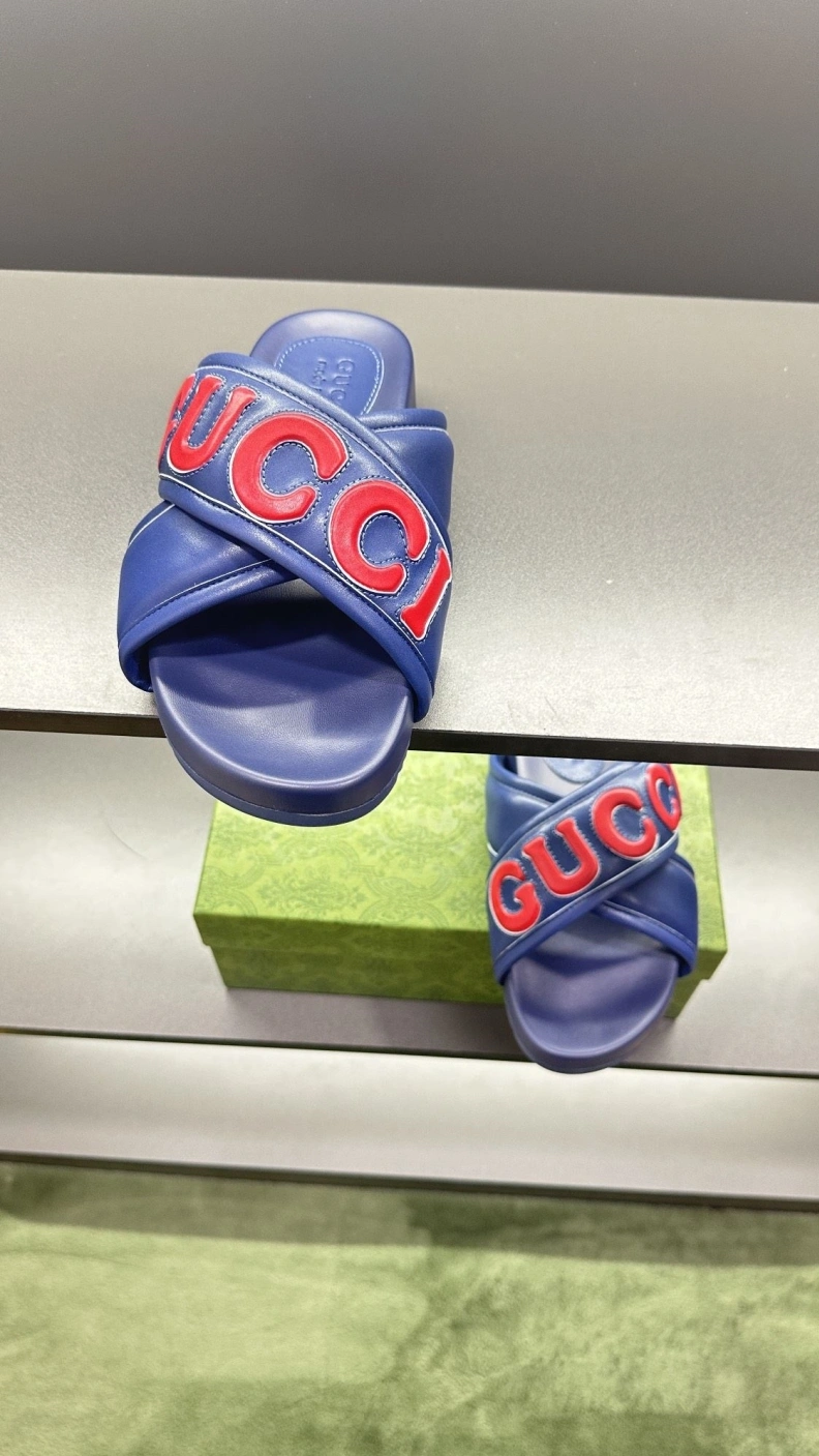 WellDesigned Gxccx Slippers 156221