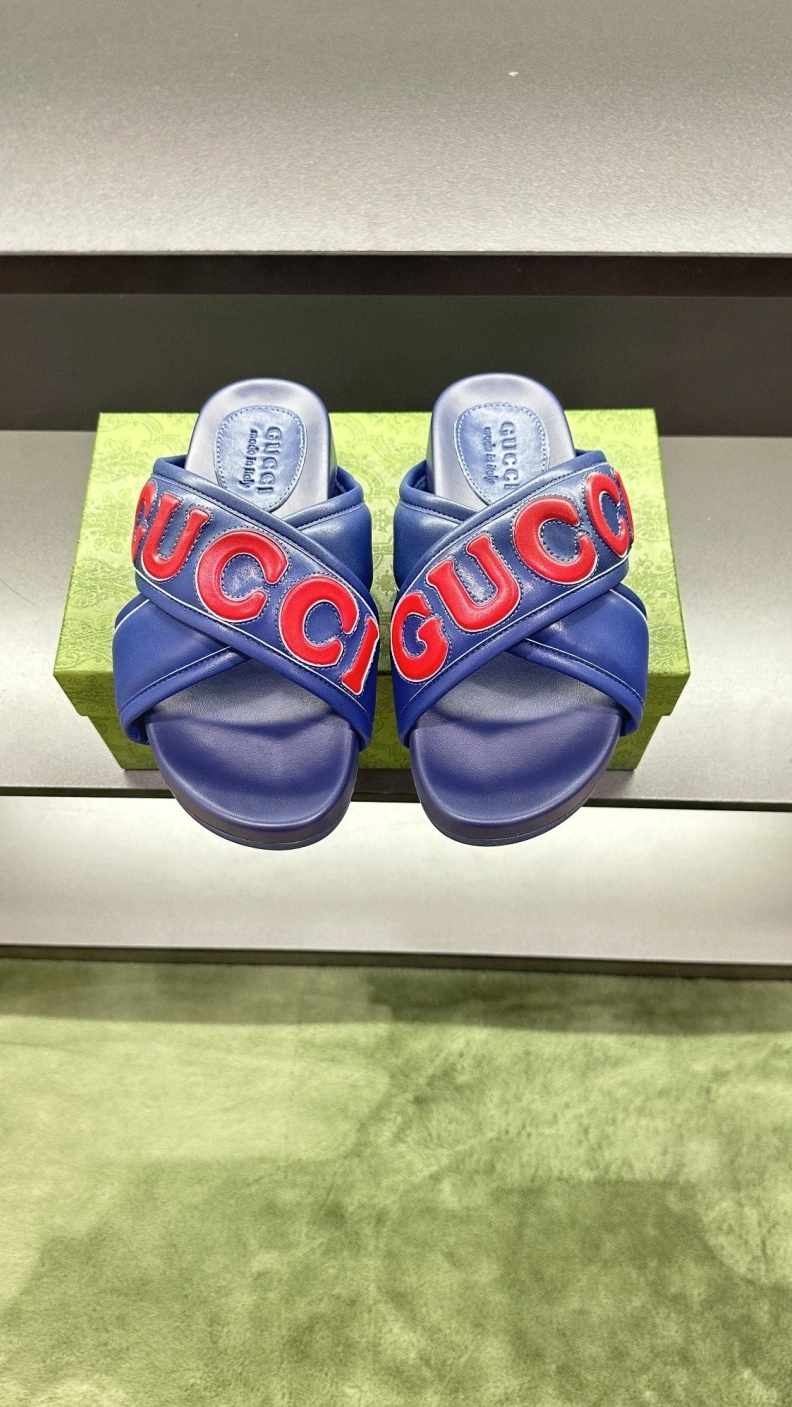 WellDesigned Gxccx Slippers 156221