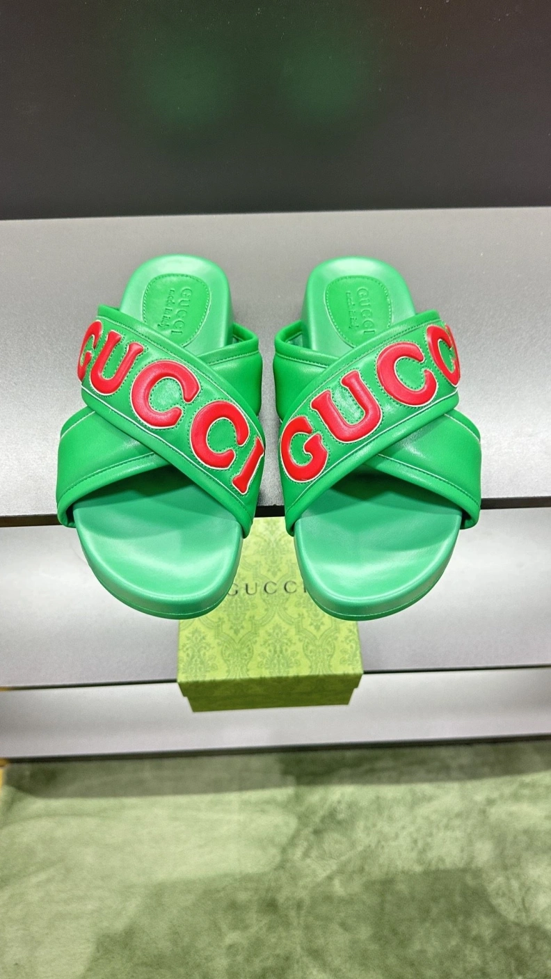 Affordable Gxccx Slippers 156219