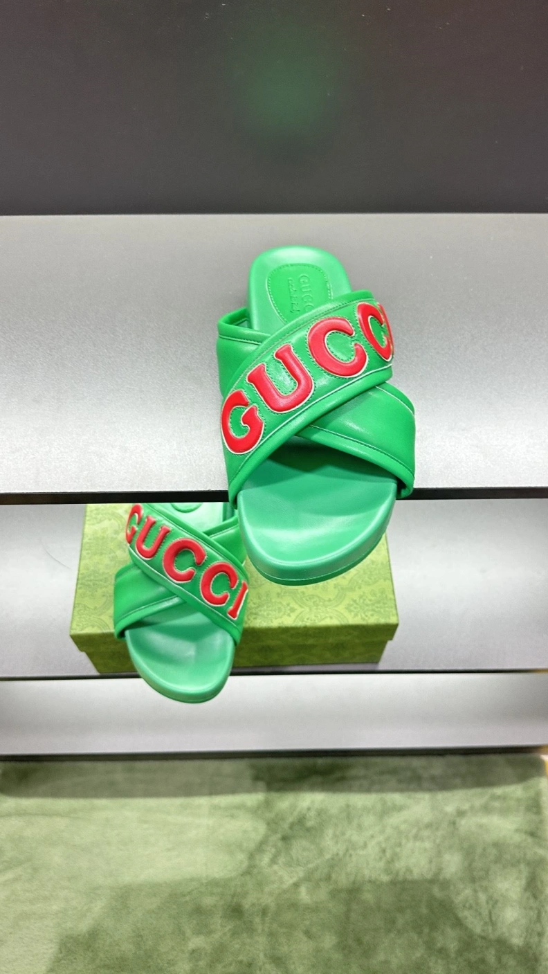 Affordable Gxccx Slippers 156219