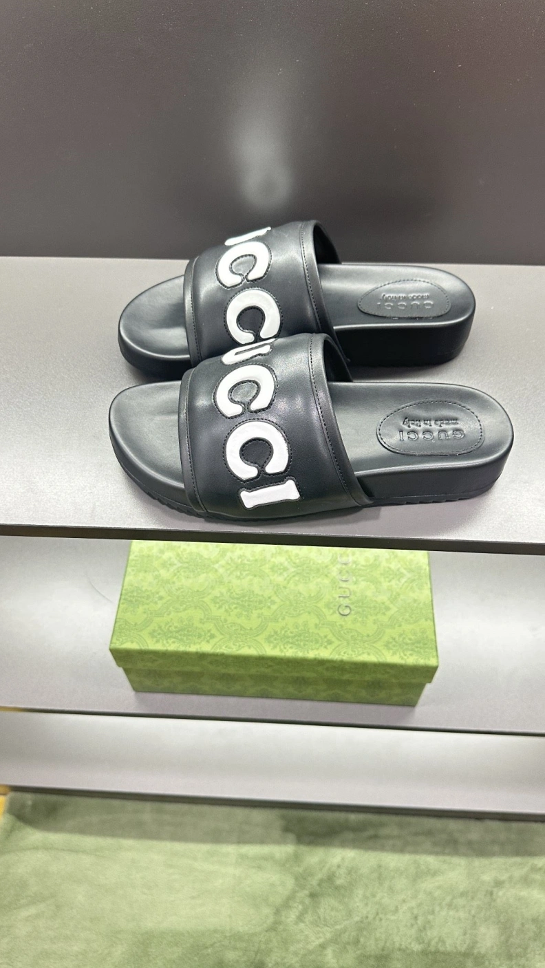 Gxccx Slippers Classic 156205