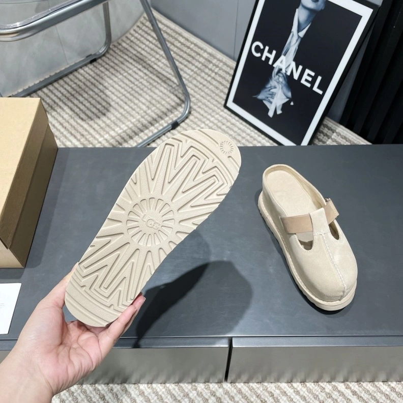 ModernLook Othxr Slippers 211000