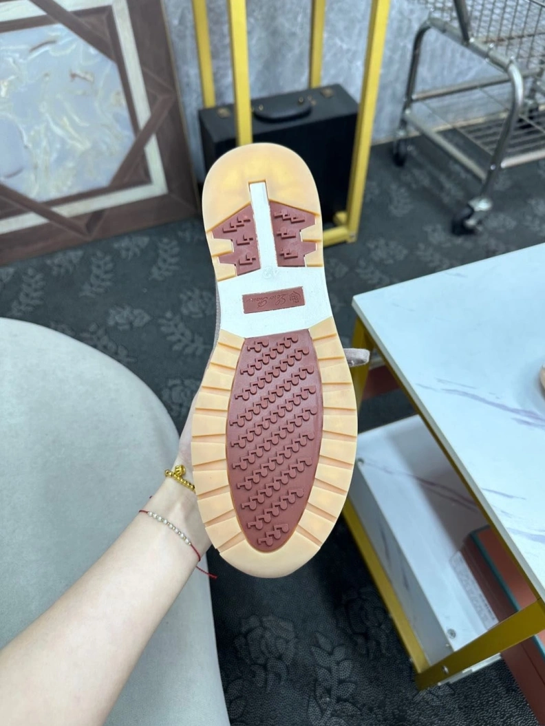 Reliable Othxr Sneakers 210918
