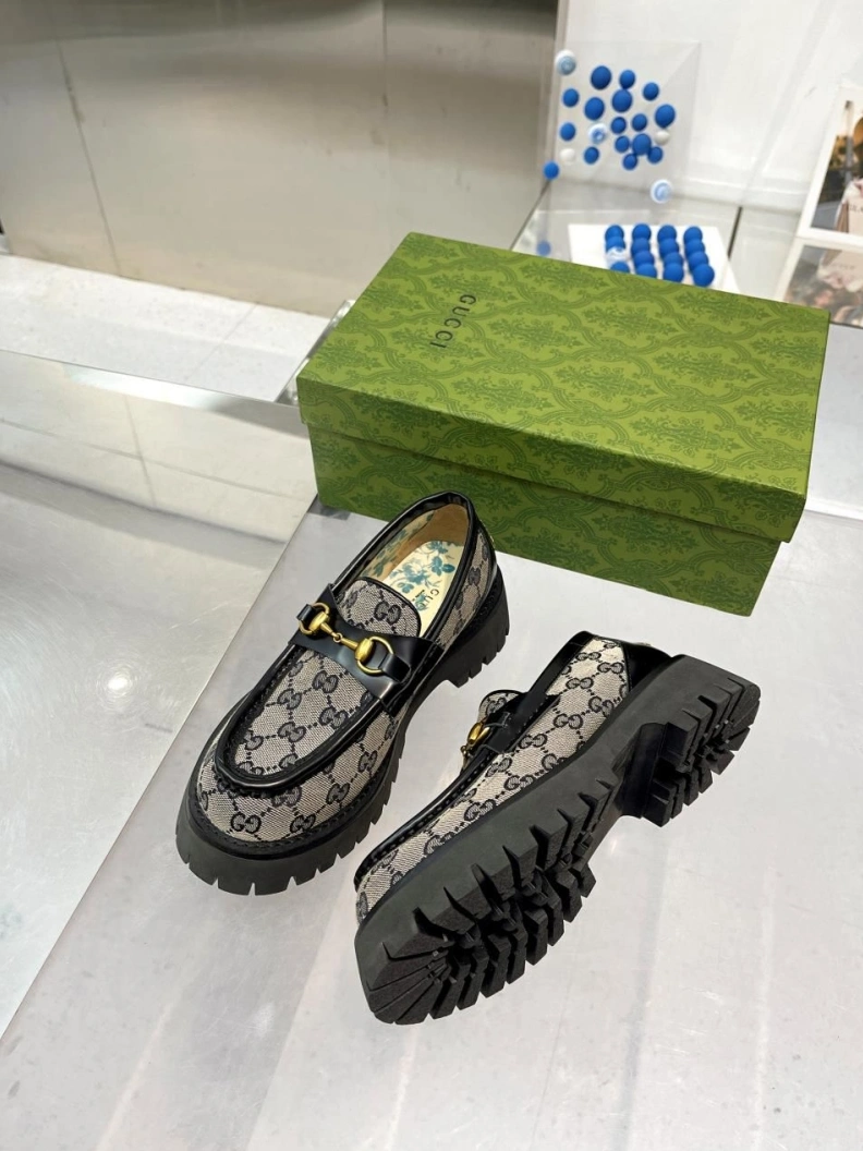 Gxccx Leather Shoes Bright 156264