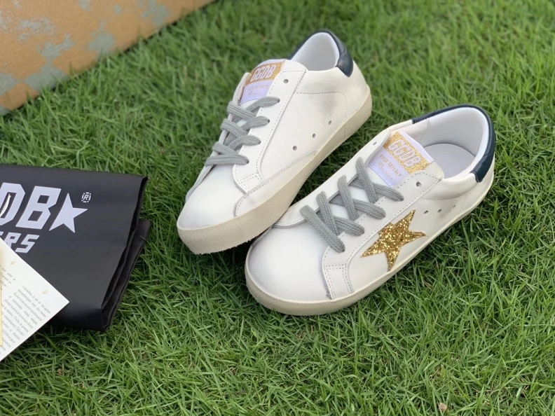ModernLook Othxr Sneakers 210905