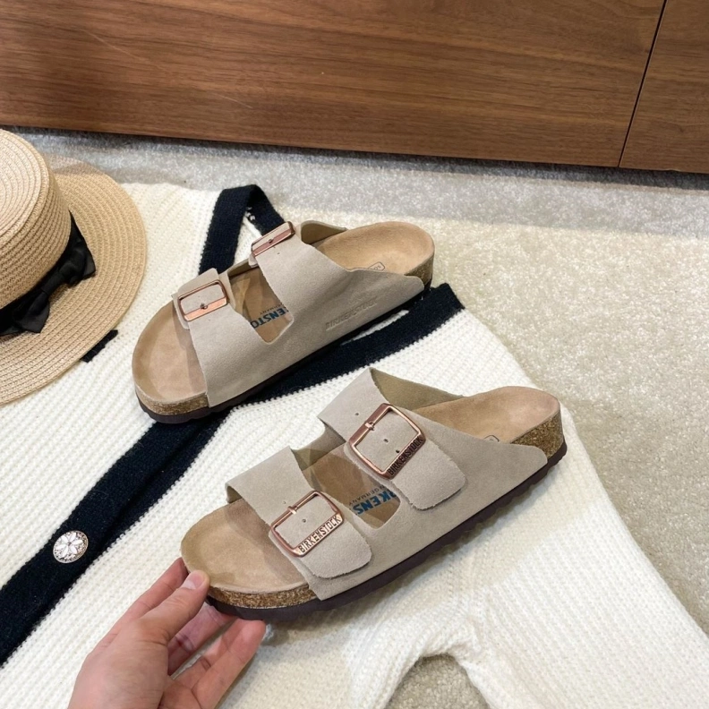 Classic Othxr Sandals 211013