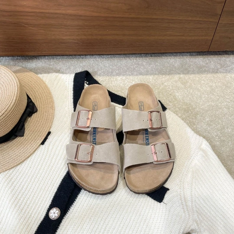 Classic Othxr Sandals 211013