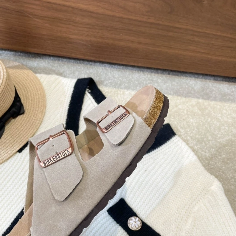 Classic Othxr Sandals 211013