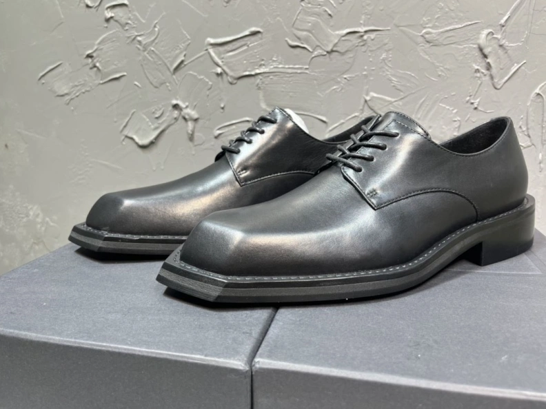 Versatile Othxr Leather Shoes 211017