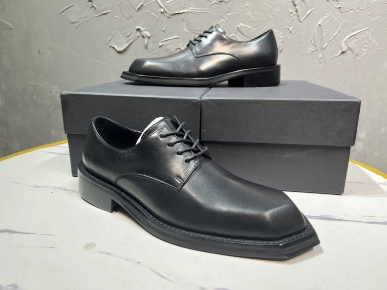 Versatile Othxr Leather Shoes 211017