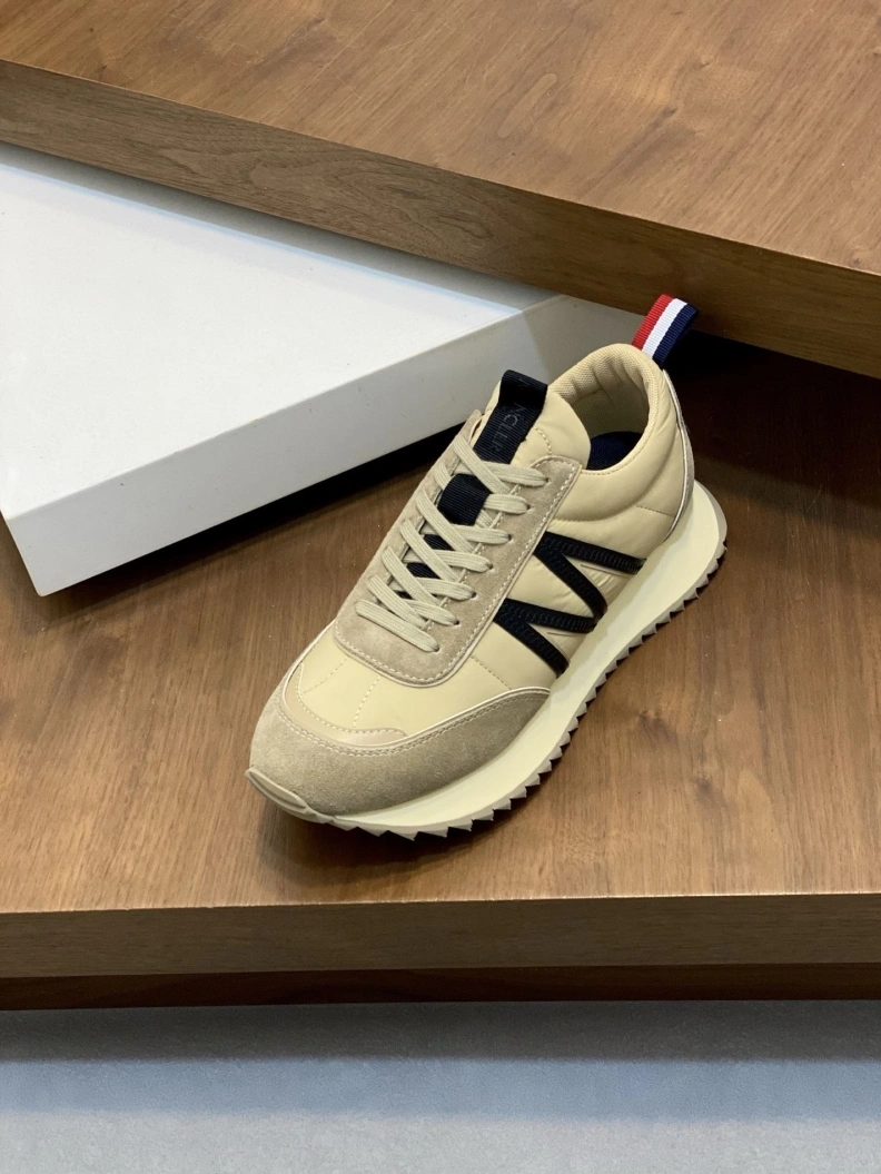 Popular Mxnclxr Sneakers 197374