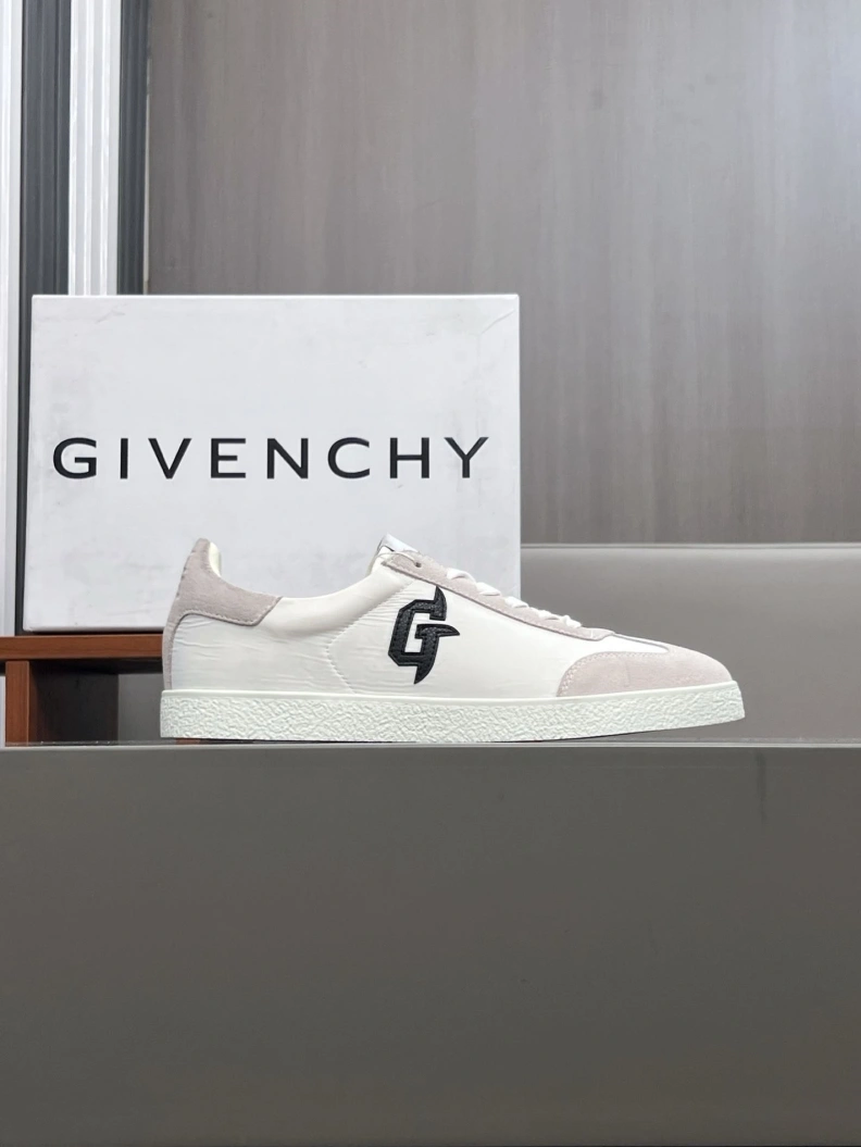 Gxvxnchy Sneakers BestValue 152522
