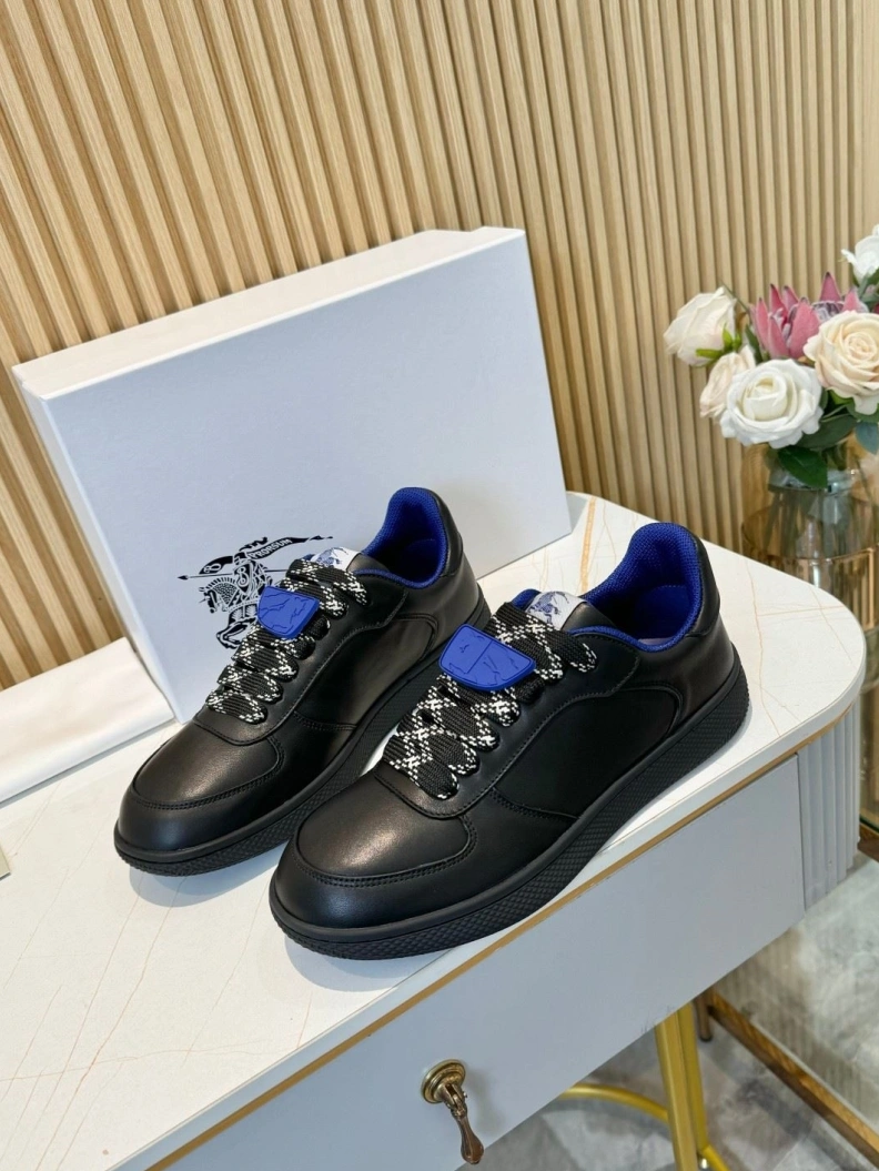 Bxrbxrry Sneakers WellDesigned 114548
