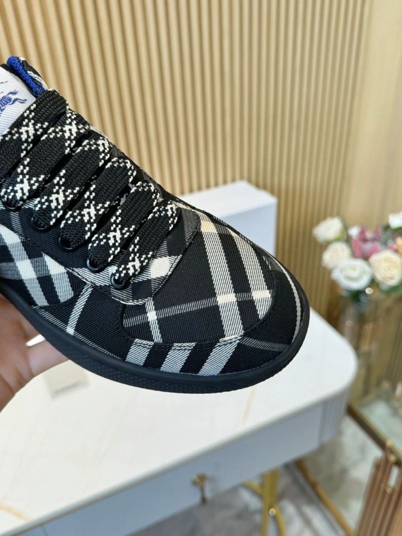 Bxrbxrry Sneakers Unique 114547