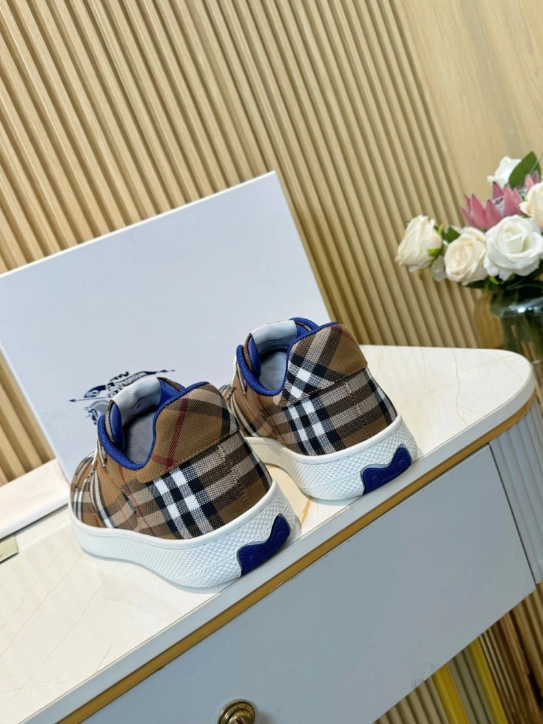 Functional Bxrbxrry Sneakers 114546