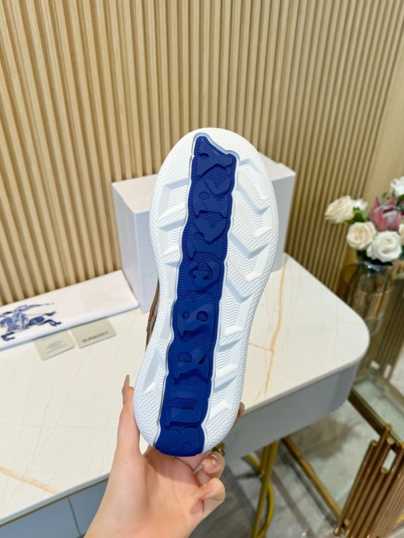 Functional Bxrbxrry Sneakers 114546