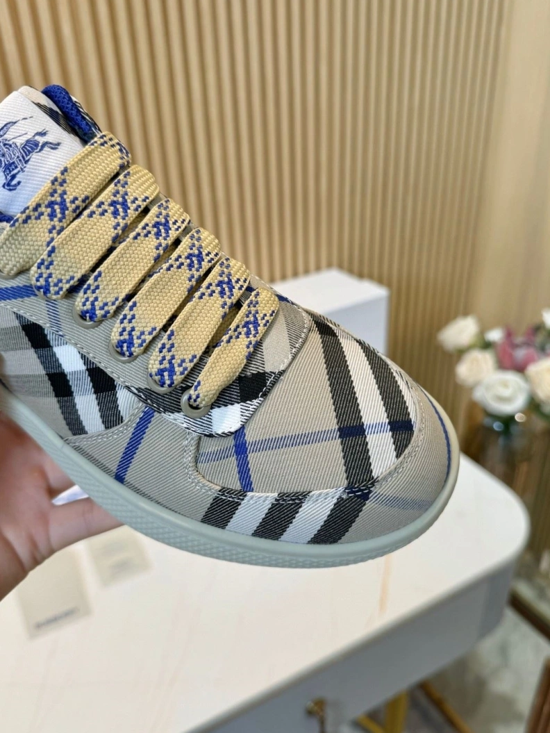 Bxrbxrry Sneakers ModernLook 114544