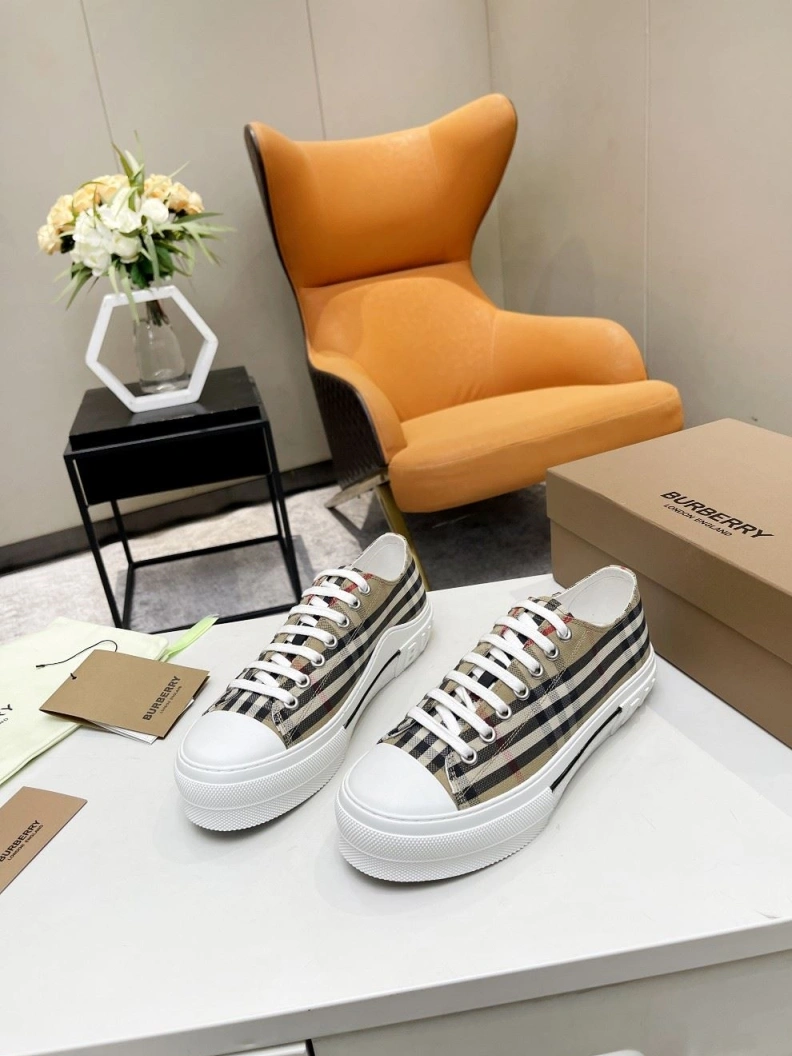 Bxrbxrry Sneakers Lightweight 114542