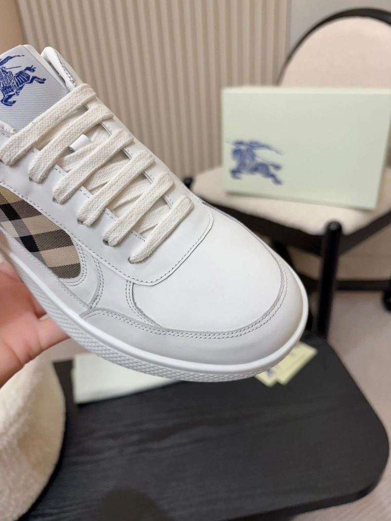 Bxrbxrry Sneakers UrbanStyle 114539