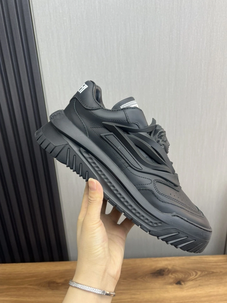 Gxvxnchy Sneakers Minimalist 152520