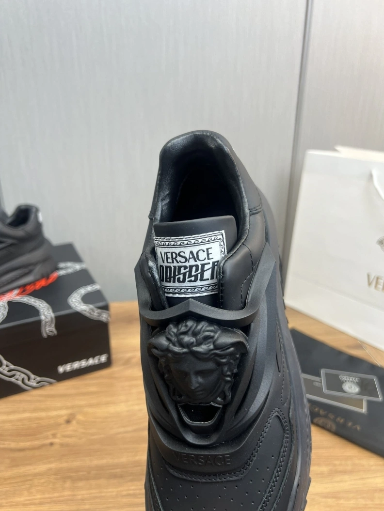Gxvxnchy Sneakers Minimalist 152520