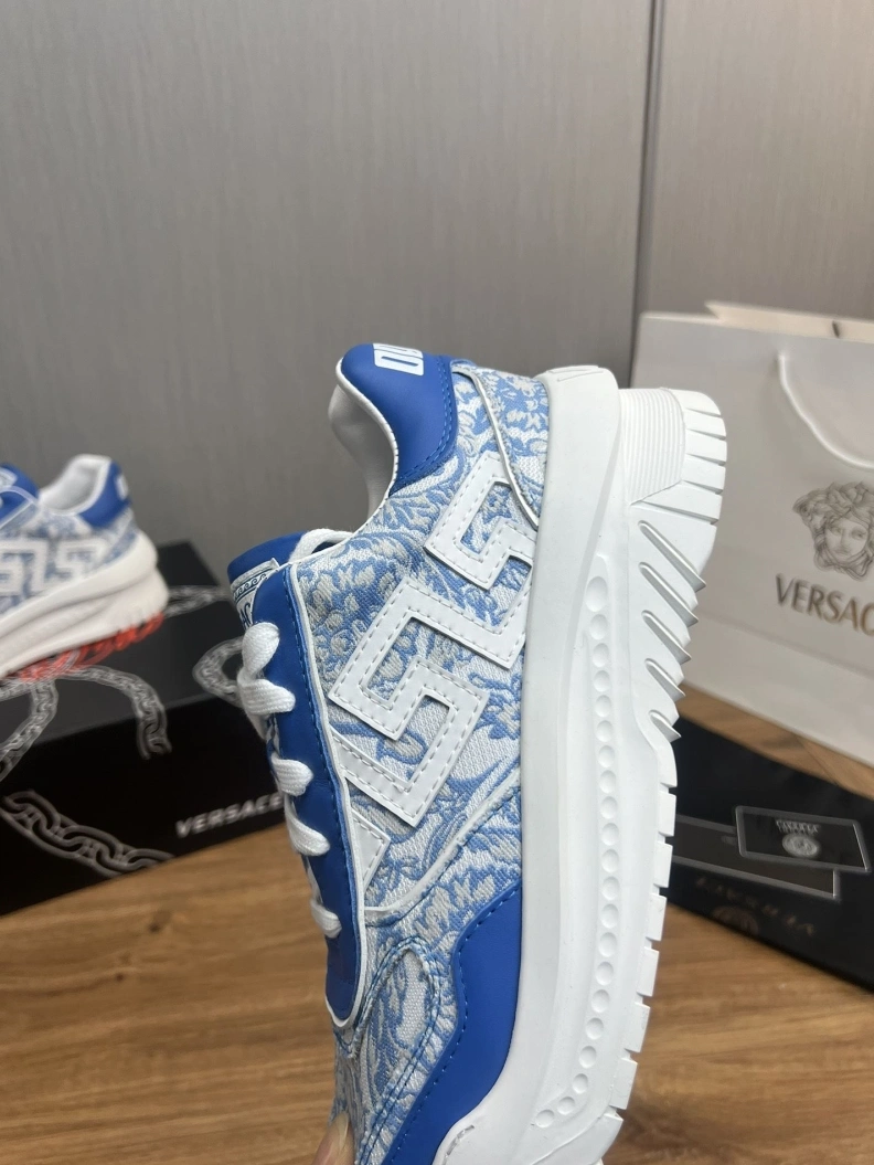 Gxvxnchy Sneakers Cozy 152528