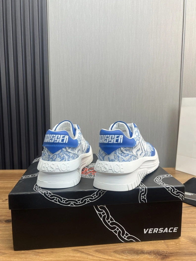 Gxvxnchy Sneakers Cozy 152528