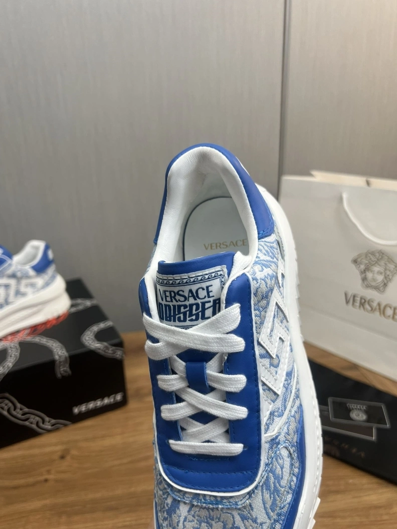 Gxvxnchy Sneakers Cozy 152528