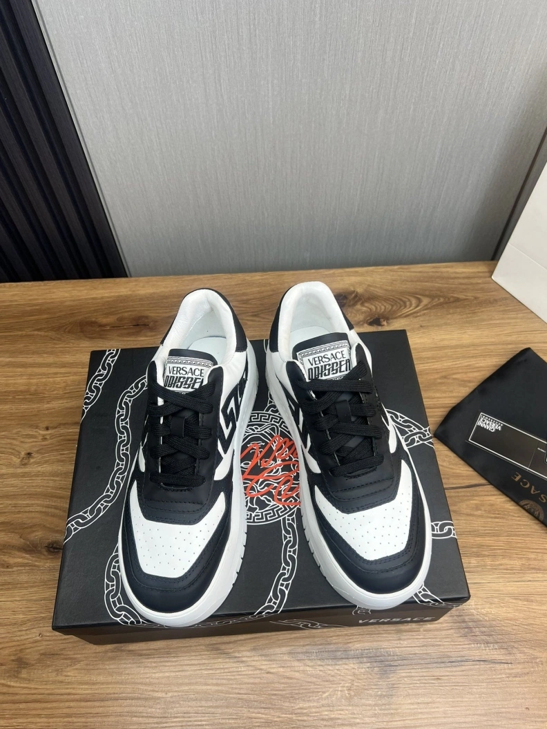 Breathable Gxvxnchy Sneakers 152529