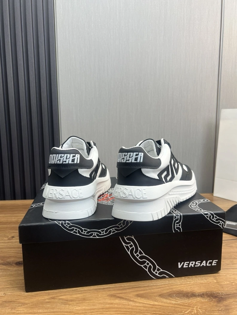 Breathable Gxvxnchy Sneakers 152529