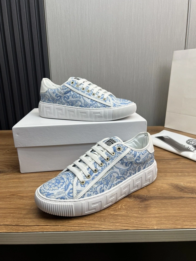 Gxvxnchy Sneakers Sophisticated 152511