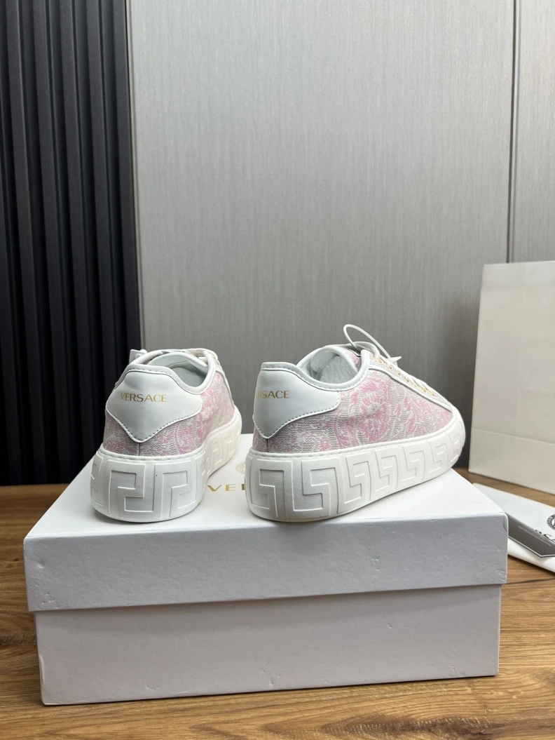 Gxvxnchy Sneakers NewStyle 152510