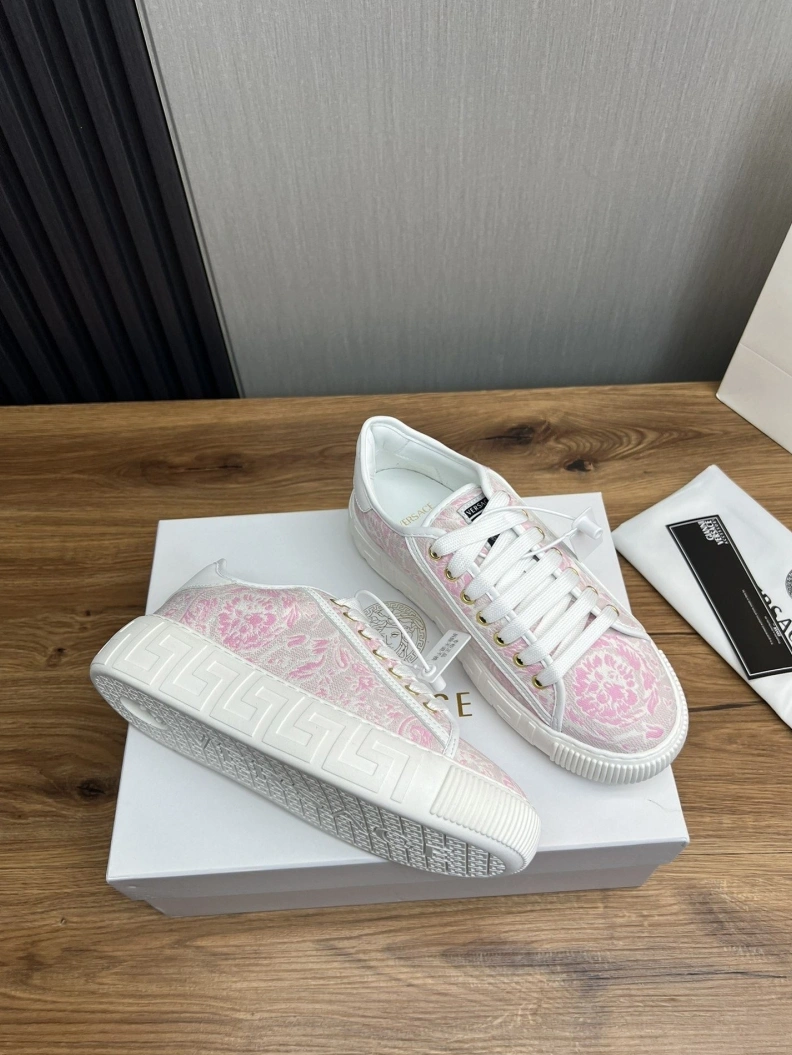 Gxvxnchy Sneakers NewStyle 152510