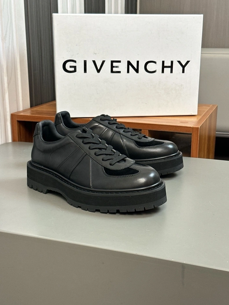 Gxvxnchy Sneakers Lightweight 152503
