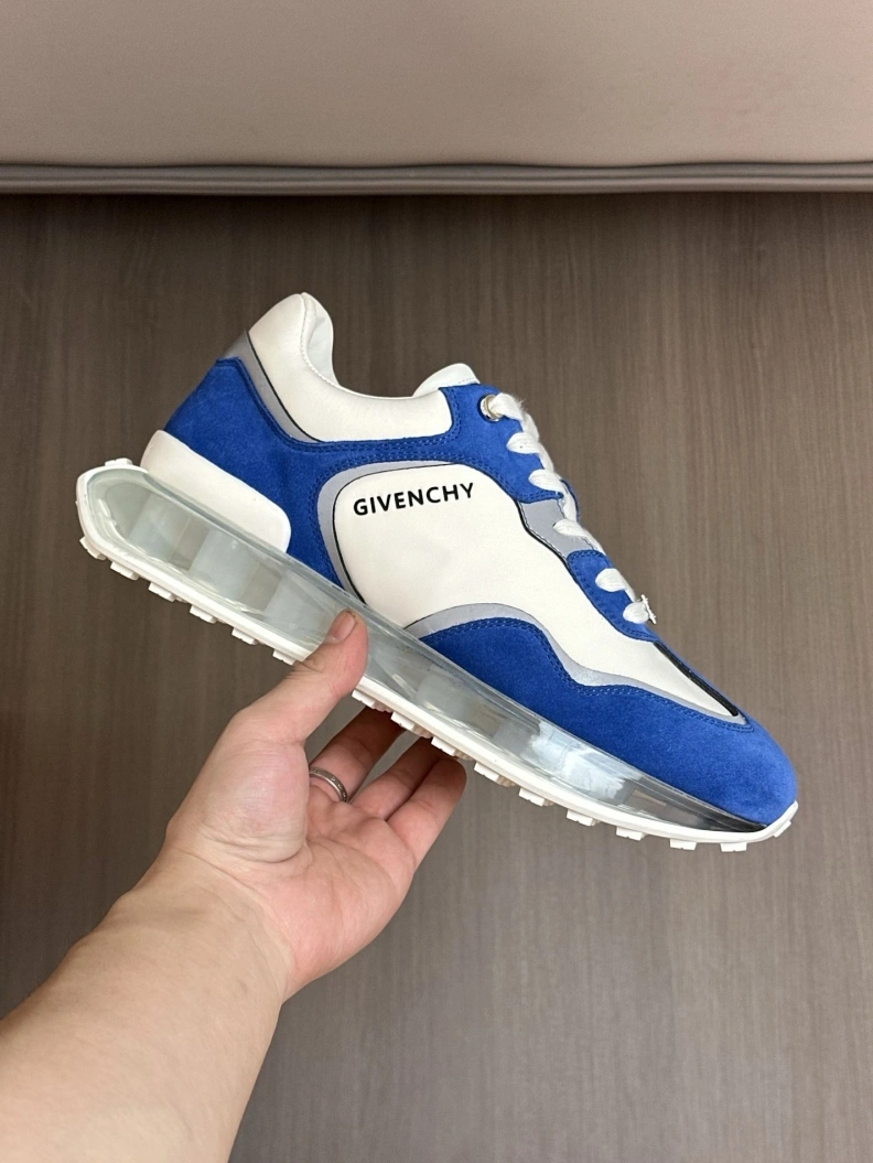 DailyWear Gxvxnchy Sneakers 152506