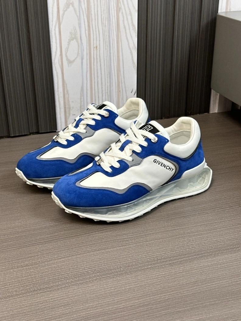 DailyWear Gxvxnchy Sneakers 152506