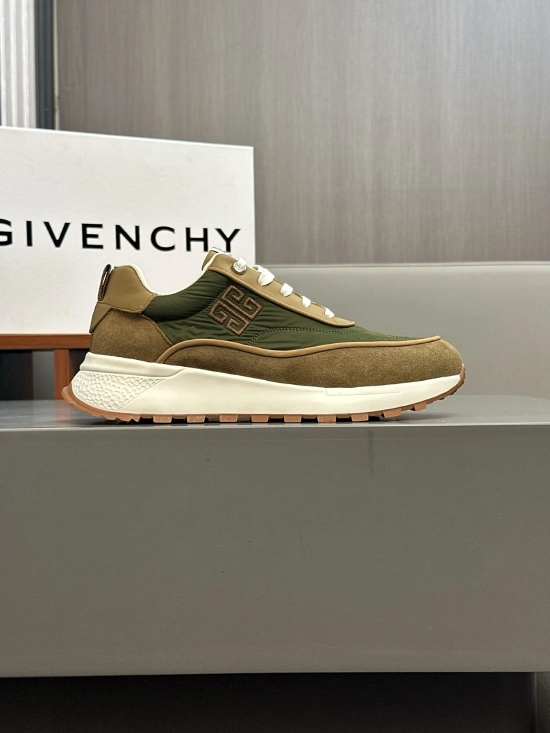 UrbanStyle Gxvxnchy Sneakers 152525