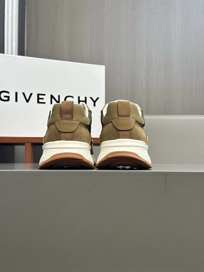 UrbanStyle Gxvxnchy Sneakers 152525