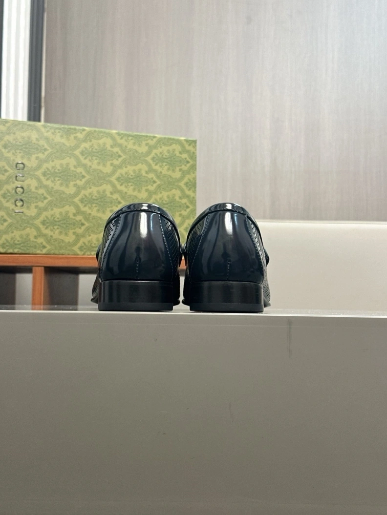 Gxccx Leather Shoes Minimalist 156259