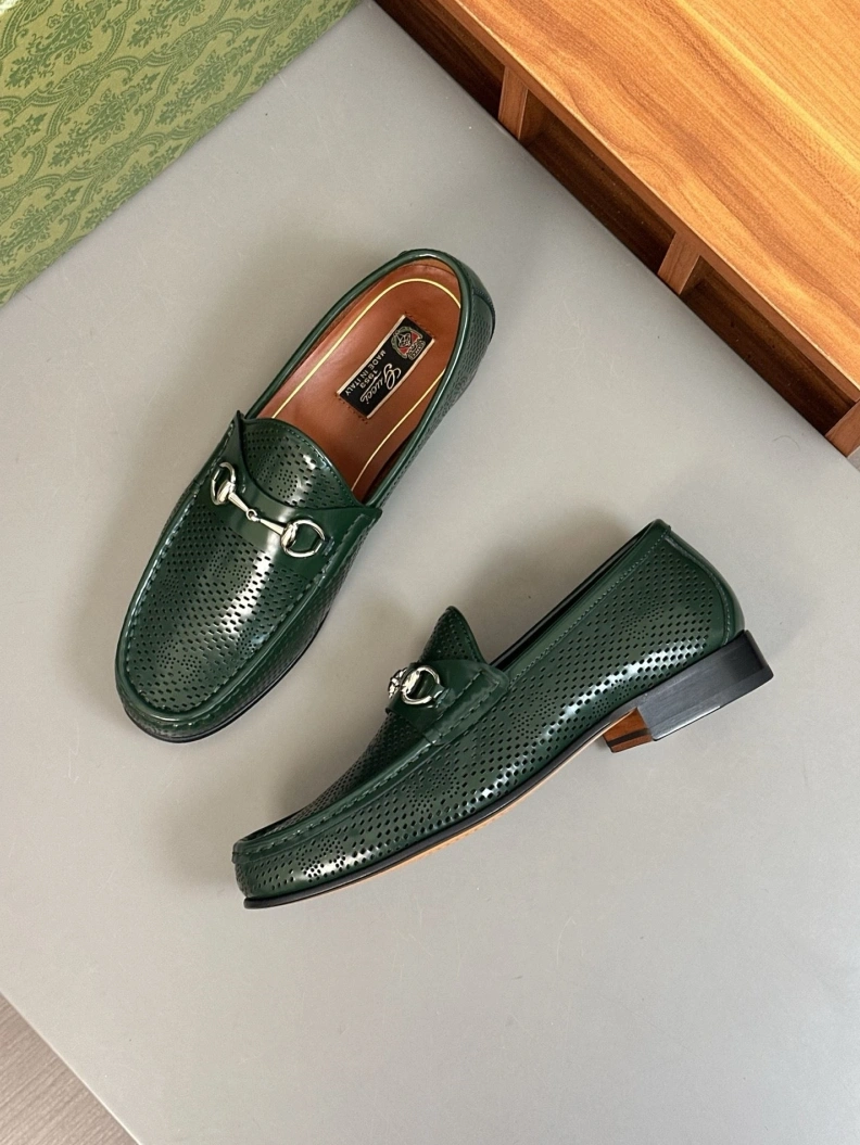 Flexible Gxccx Leather Shoes 156255