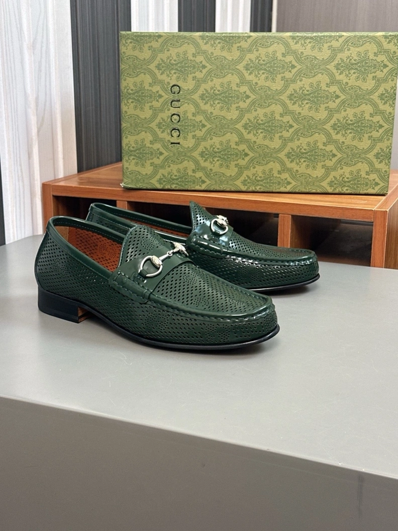 Flexible Gxccx Leather Shoes 156255