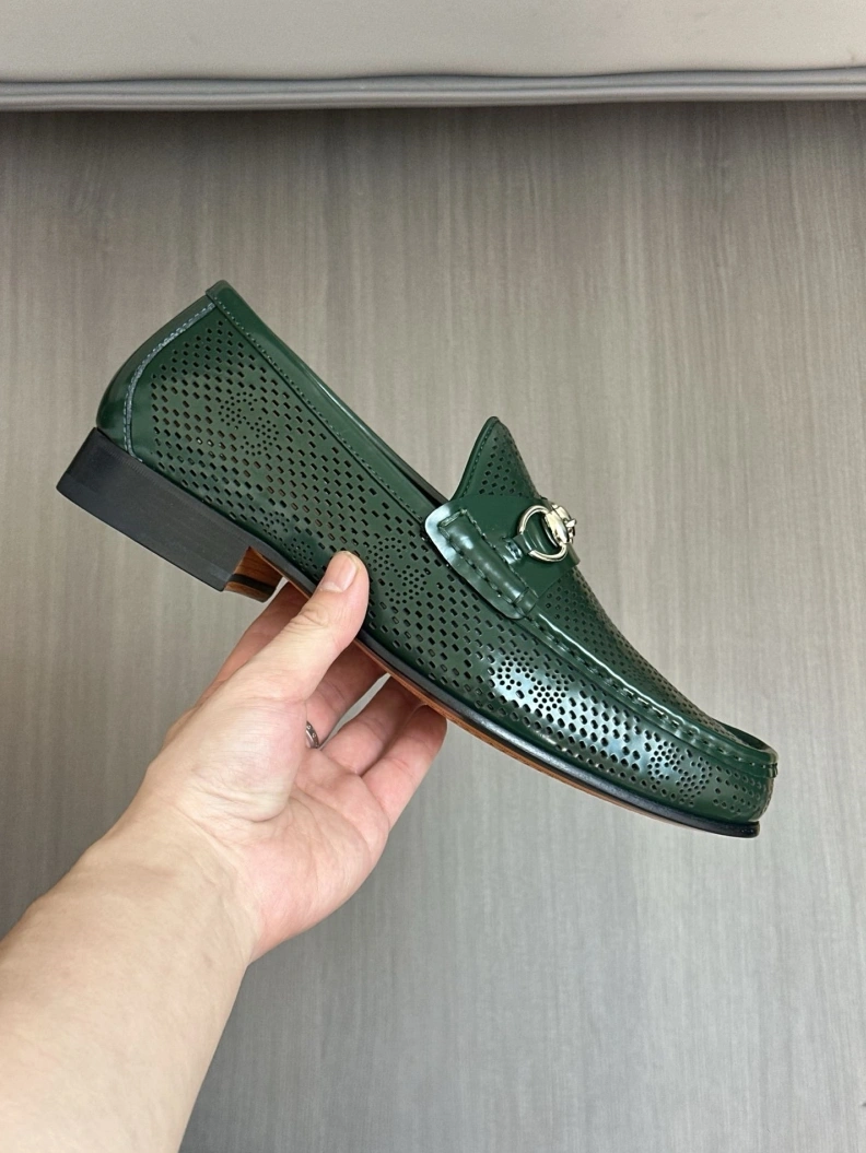 Flexible Gxccx Leather Shoes 156255