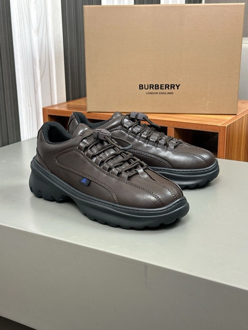 Flexible Bxrbxrry Sneakers 114535
