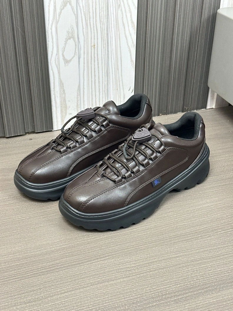 Flexible Bxrbxrry Sneakers 114535