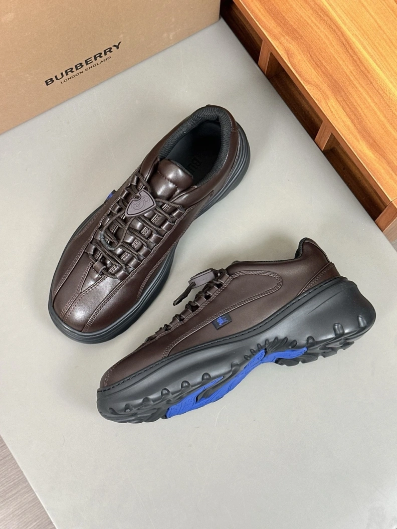 Flexible Bxrbxrry Sneakers 114535
