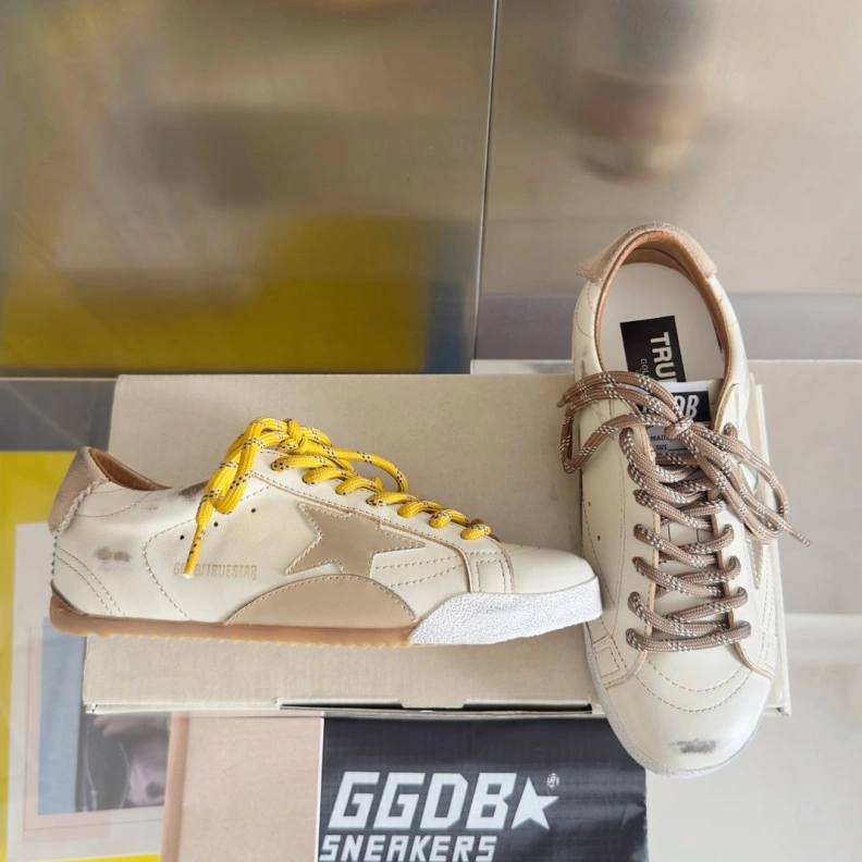 Vibrant Othxr Sneakers 210841