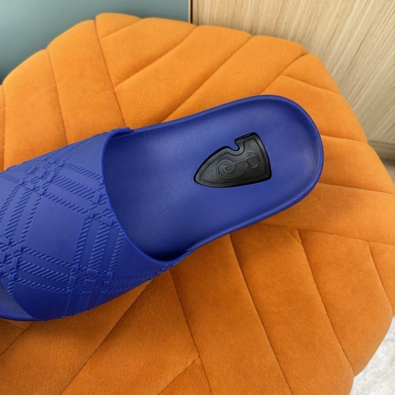 Bxrbxrry Slippers Trendsetting 114597